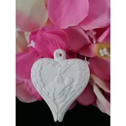 Cuore con tocco laurea e pergamena in gesso ceramico