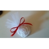 Segnaposto rosa avvolta da tulle con strass in gesso ceramico