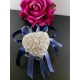 Cuore con roselline a rilievo in gesso ceramico profumato